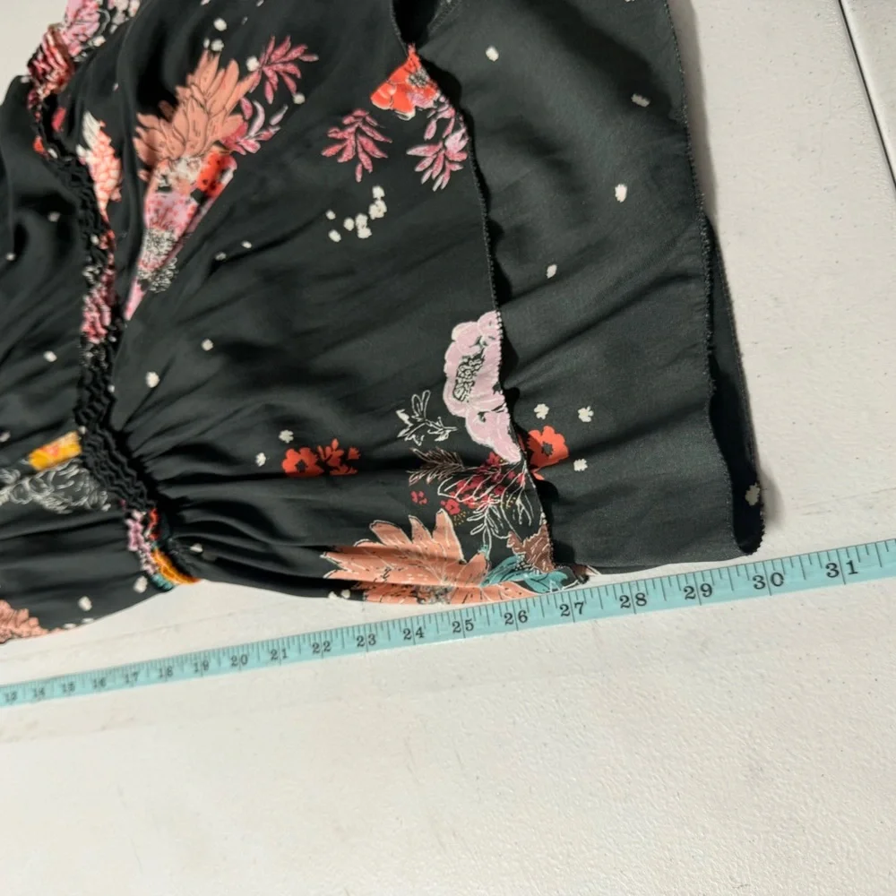 Free People purple haze black tunic XS Floral boho festival‎ casual V neck